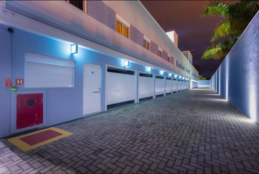 Azure Motel (Adults Only) Registro  Exteriör bild